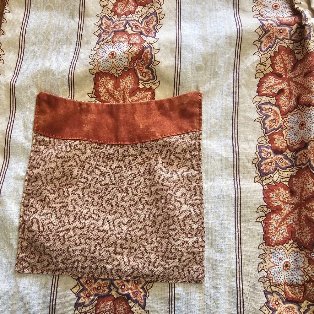Handmade Reversible Apron - Picture 2 of 5